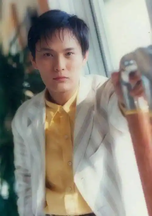 「畅驾歌手专场」"情歌王子"张信哲,歌坛中的独行诗人_音乐_李宗盛