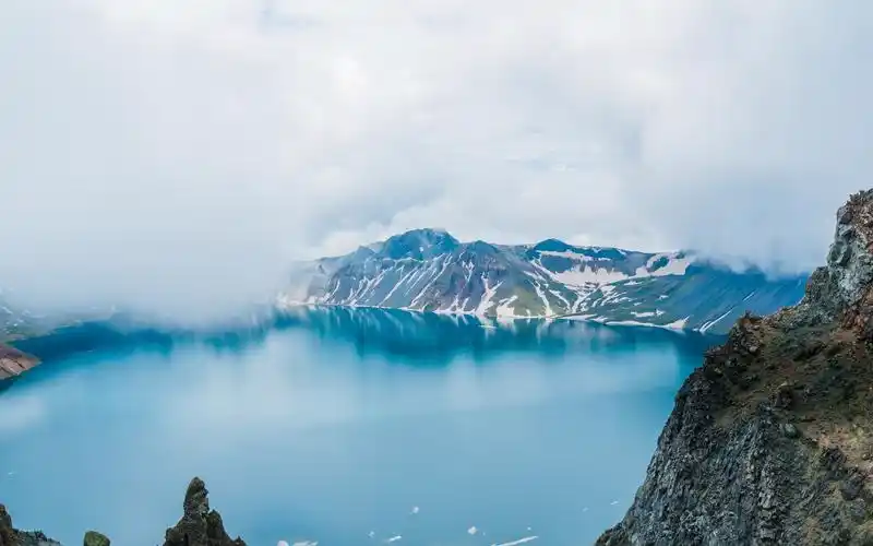 首页 桌面壁纸 风景壁纸 吉林长白山唯美风光图片桌面壁纸