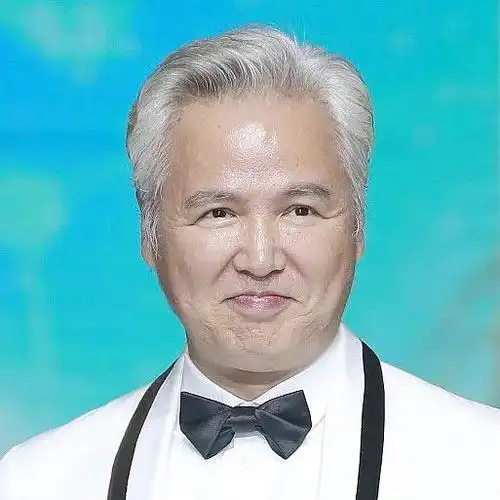 从"琼瑶小生",到坐拥价值17亿大楼,林瑞阳经历了什么?