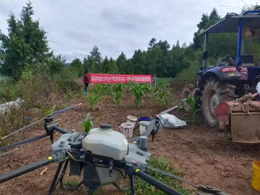 剑阁专业飞机打药.专业服务于剑阁各大基地 大户 家庭农场 政 - 抖音