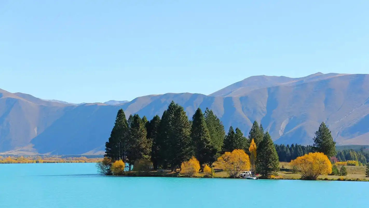 美丽的湖泊风景摄影高清宽屏壁纸高清大图预览1920x1080_风景壁纸下载