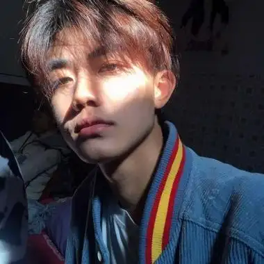 高清好看的微丧抑郁男头图片-男生头像 - 壁纸之家