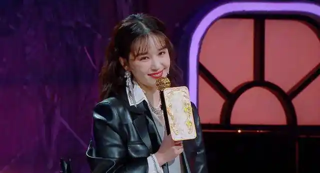 《听姐说》首播,玲花忘词,阚清子冷场,应采儿直呼王子文太烦了_姐姐