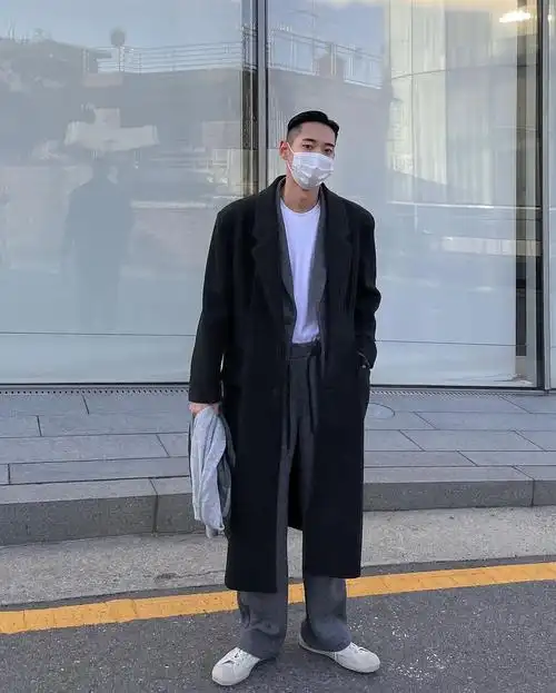 男生"冬日"穿搭别太老土,试试这9套时尚搭配,轻松打造帅气感