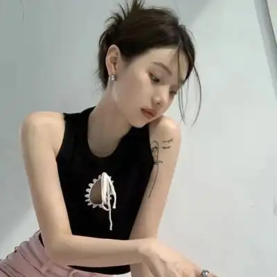 神仙真人头像女