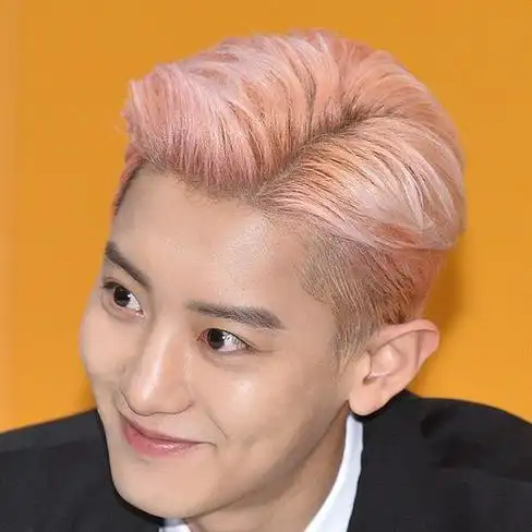 朴灿烈粉色头发为什么会上热搜?大家如何评论的?