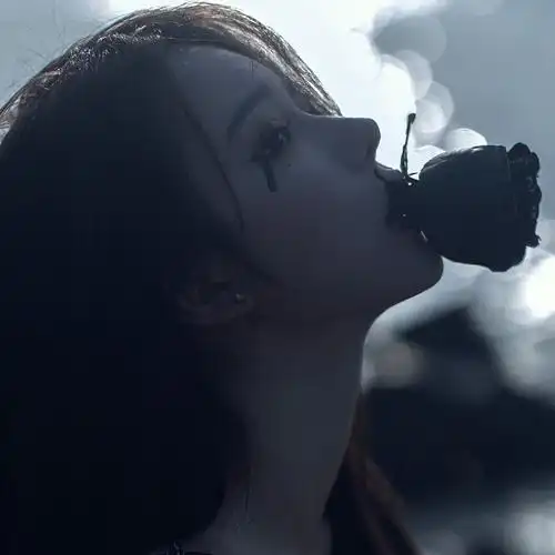 女生头像你是恶魔 且唯我所有 dt三色堇儿