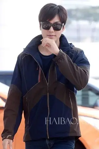 李敏镐8月23日韩国仁川机场街拍 (飞新西兰)