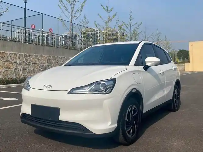 飞兔石板汽车城店求购同款车系已为3369位用户找到心仪车辆哪吒 哪吒v