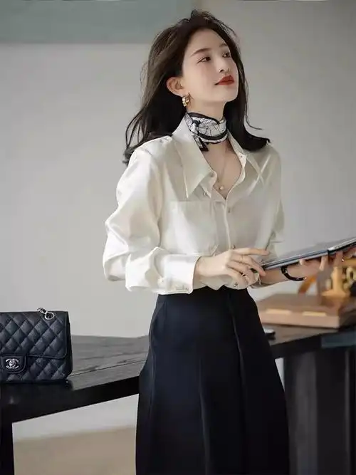 2024春季职场女性穿搭干练气质女装衬衫ol通勤轻熟风半身裙两件