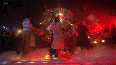 这就是你们在夜店club蹦迪的样子