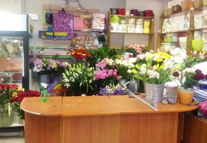 小型花店室内装修效果图