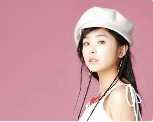 张含韵:15岁一夜爆红,20岁归于平淡,30岁重新出发