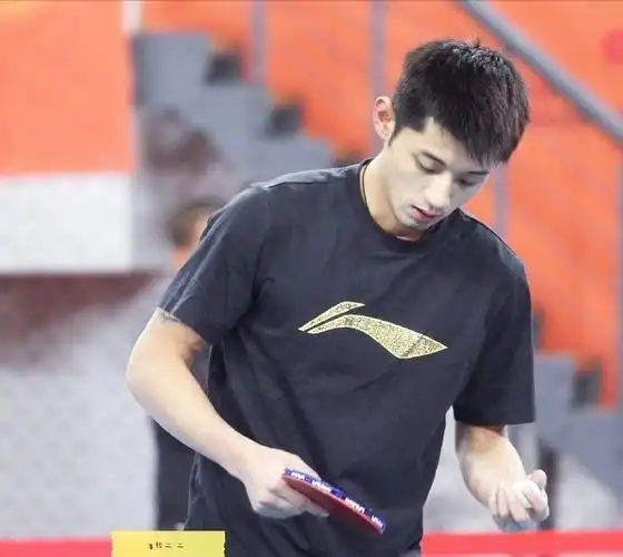 张继科像极了热血漫男主#以前超级爱看张继科打球的,简直就是他的小