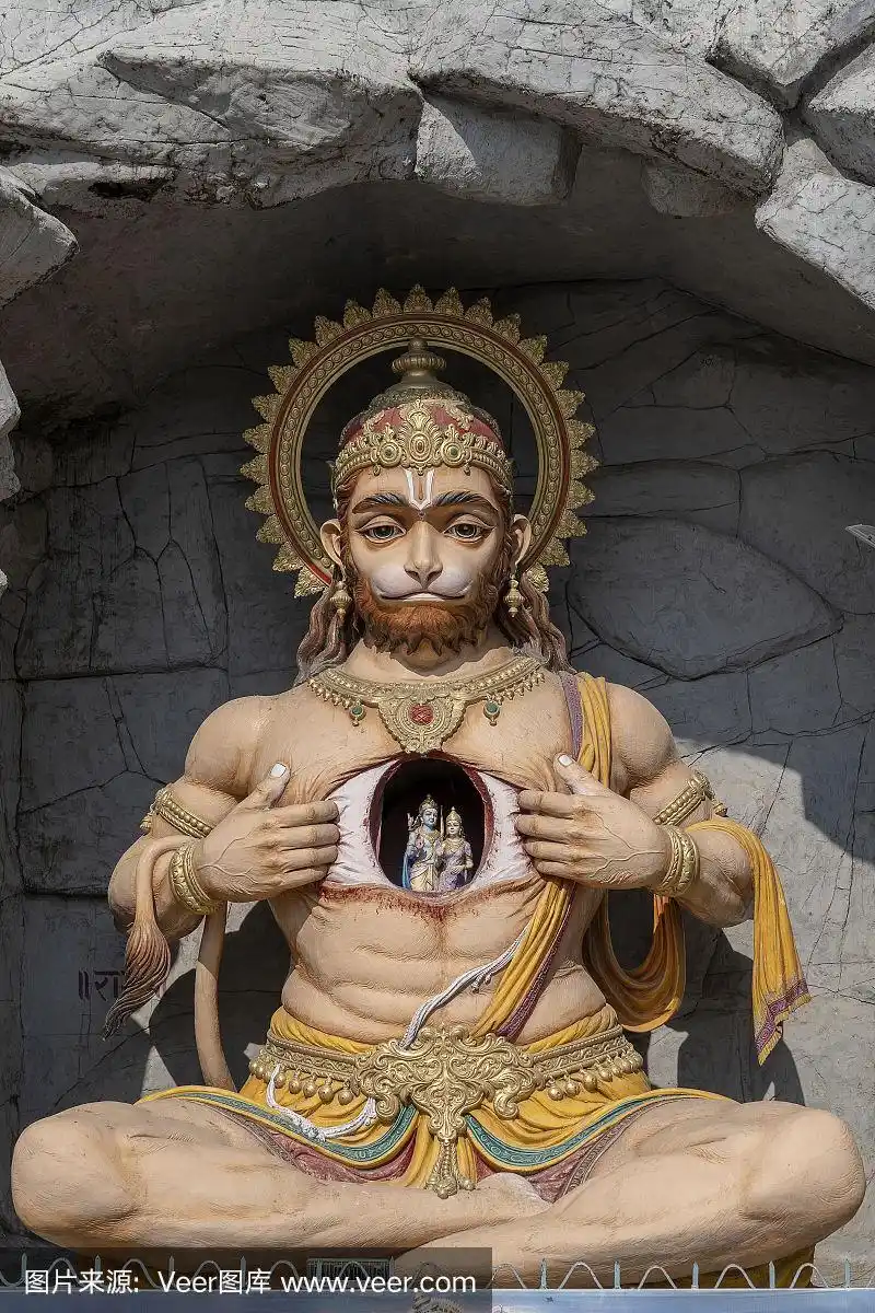 哈奴曼雕像,印度瑞诗凯诗恒河附近的印度教神像.朝圣者的圣地