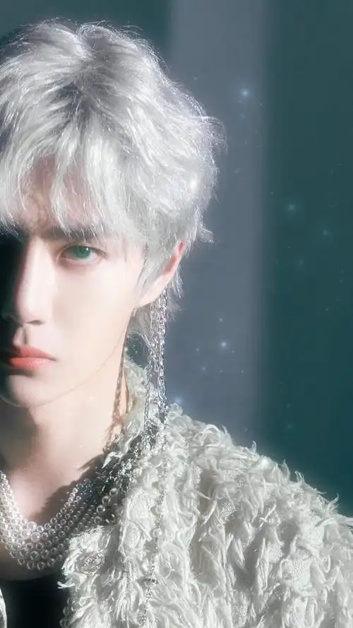 王一博精美神图