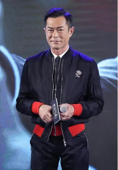 古天乐被问对新生代演员看法 发文回应谈"传承"