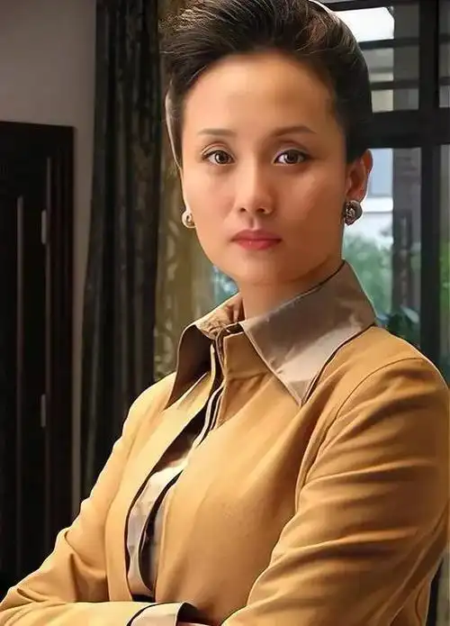 富婆专业户 李颖_网易订阅