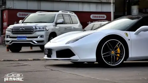 法拉利488gtb车身改色最美电光金属白