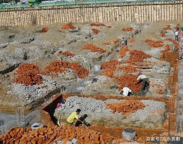 主楼桩筏基础及卫生间做法讨论