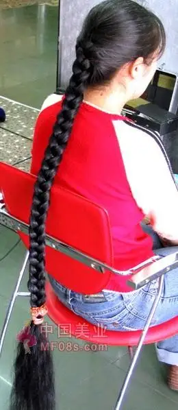 姐姐卖了妹妹的大辫子