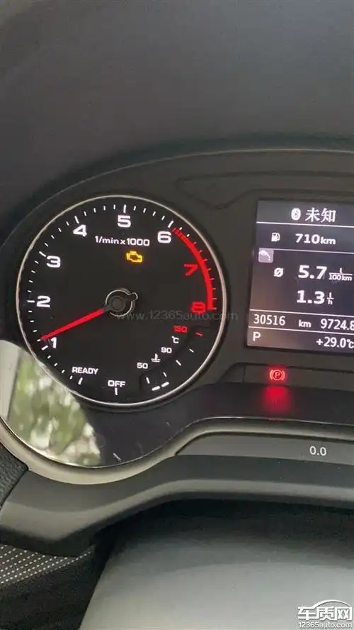 一汽奥迪q2l发动机故障灯亮希望解决