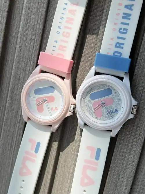 潮人必备手表fila斐乐腰果花花纹手表