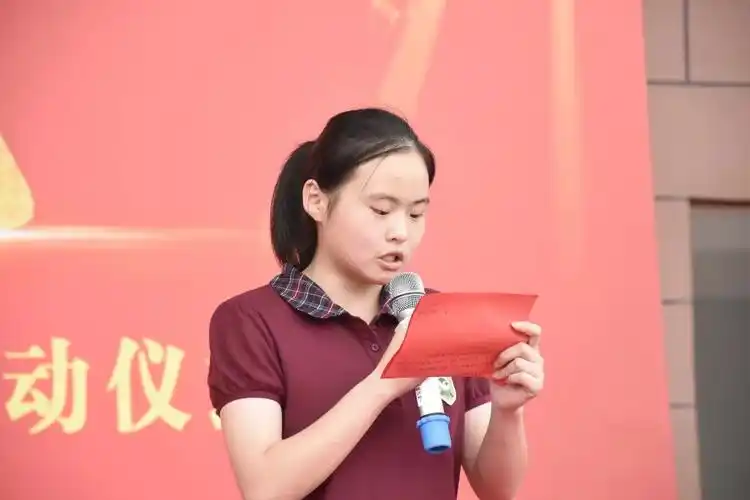 合肥八中铭传高中激情高三!因挑战而精彩!