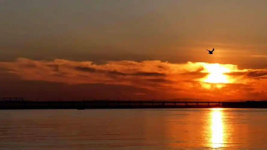 抖音最火晚霞日落美景,高清壁纸,风景图片-回车桌面