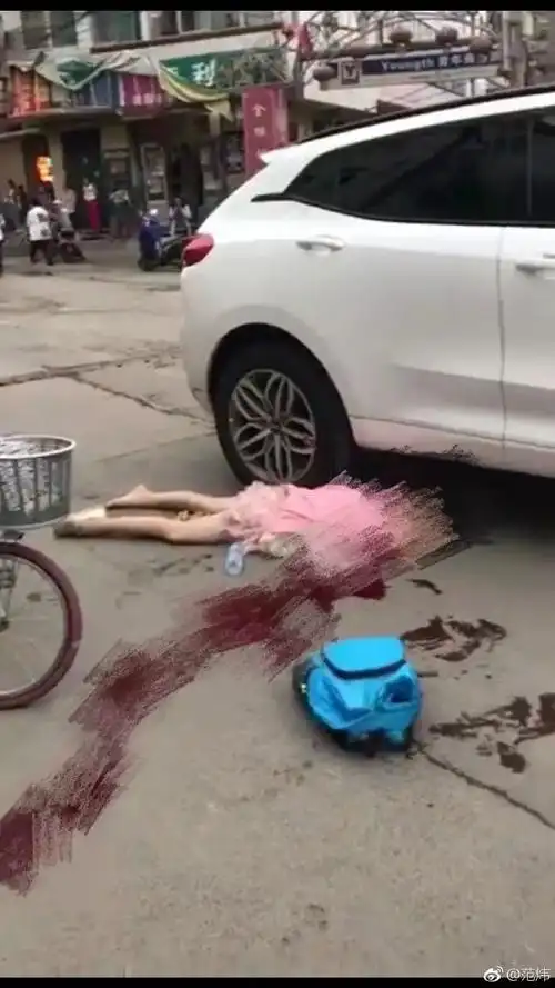 惋惜昨天下午太原某小学附近又一女学生倒在了汽车轮胎下