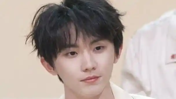 马嘉祺美团青春代言人##时代少年团直播