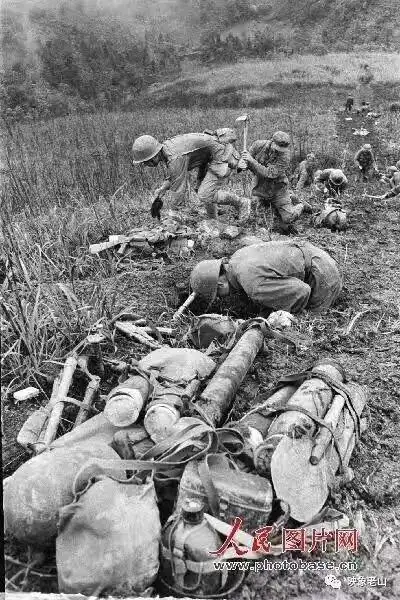 历史不会忘记图片记录收复者阴山大激战
