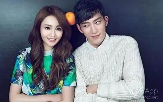 井柏然前女友是李恩倩吗 两人竟是大学校园情侣