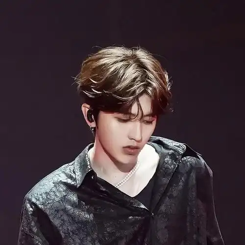 蔡徐坤 巨c o1 kun kun ikun 爱坤 情人 跑男 原创制作人 cxk .