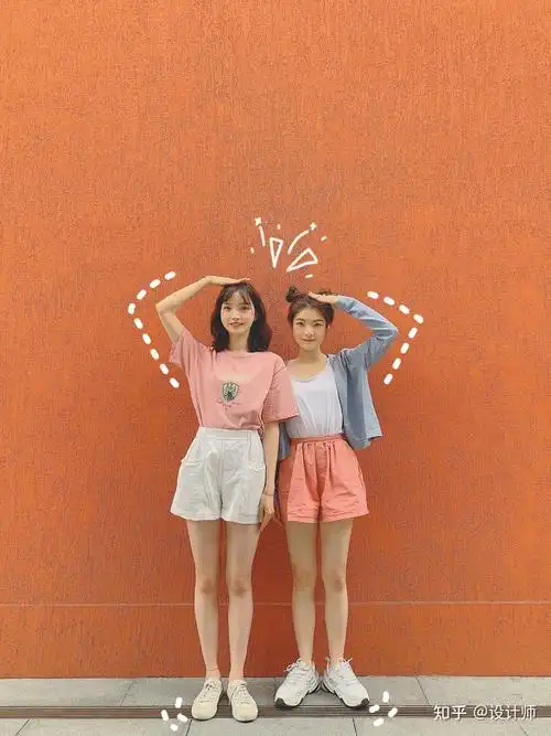 一组闺蜜拍照姿势轻松搞怪闺蜜照片俏皮可爱又好看