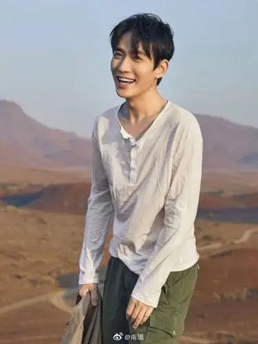 搬运朱一龙太拼了为了新角色把自己瘦成这样