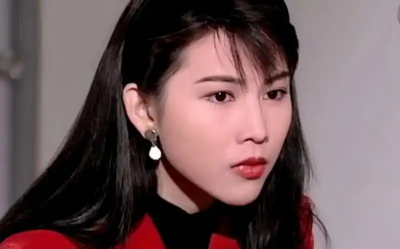 蔡少芬18-50岁荧幕变化 年轻时的小甜甜美的不可方物哇!