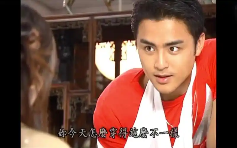 天国的嫁衣程海诺很介意陆子皓开车送艾青两个男人隔着车窗对视