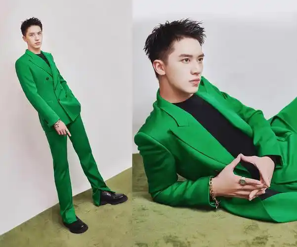 绿油油~这种浓烈的绿色总会第一眼抓住我的眼球,明星们可以多.