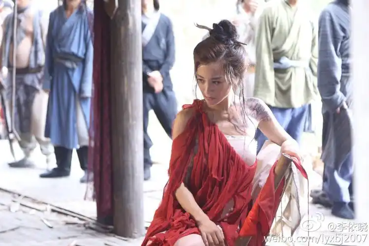 李依晓 饰 风四娘