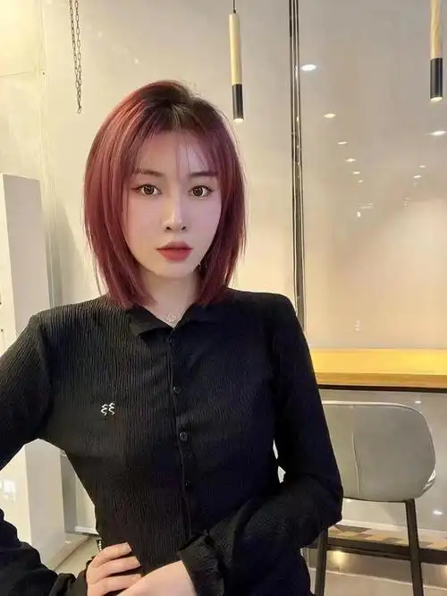 满头烫层次短发波波头,洋气立体真瘦脸,你最喜欢哪一种