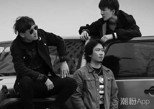 摩登兄弟为什么解散了五人组变成三人行原因揭秘