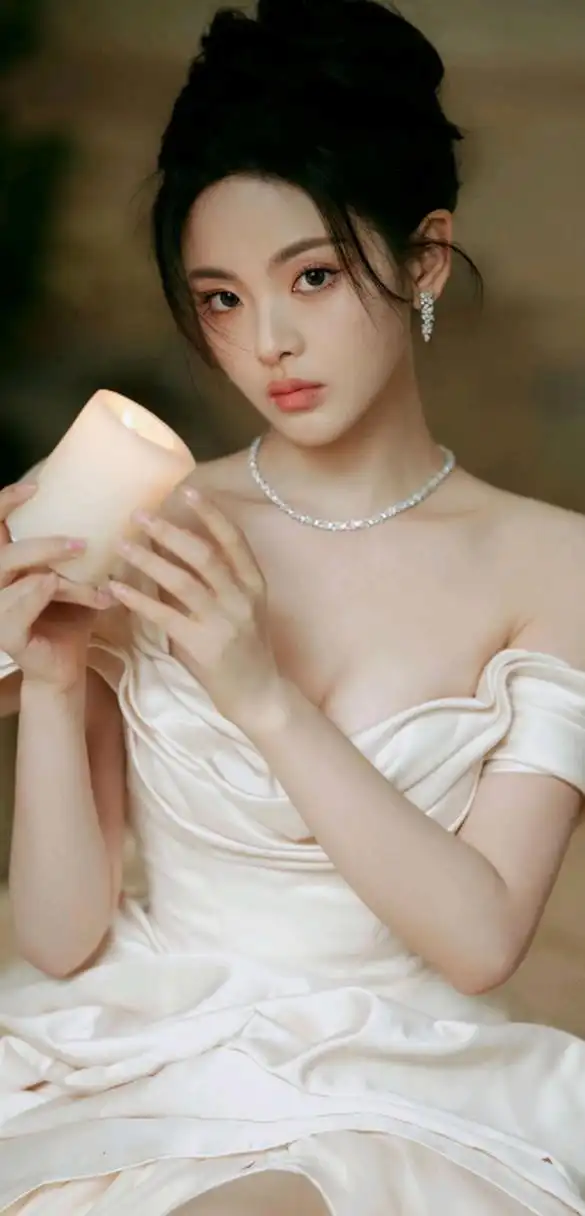 杨超越唯美写真壁纸