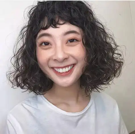 洋气的短发满头烫小卷 - 搜狗图片搜索