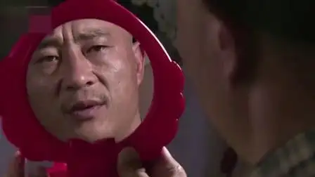 乡村爱情:赵四照镜子,还要去女儿国,媳妇差点打他