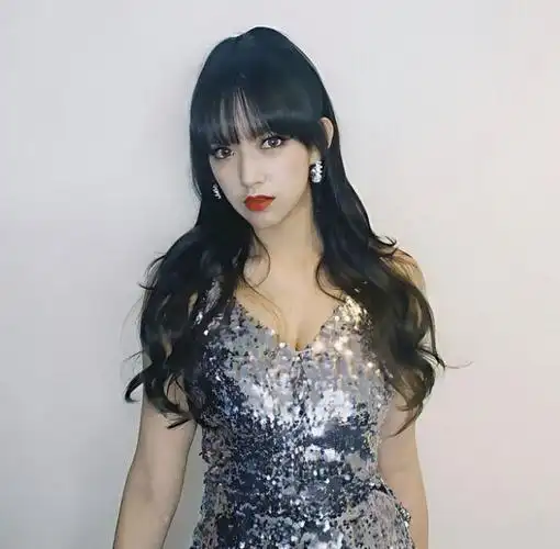 25岁程潇:魔鬼身材性感尤物,网友惊呼太美了!