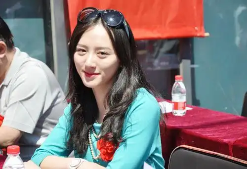 北京圣贝牙科登陆京城 影视明星现场助阵