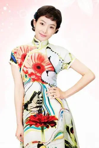 所以它能得到无数女明星的青睐,然而谁才是你心中穿旗袍最美的女星呢?