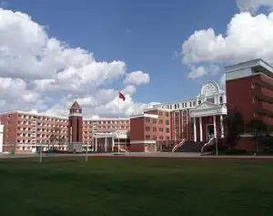 2022昆明亨德森高新一中高考复读高三复读