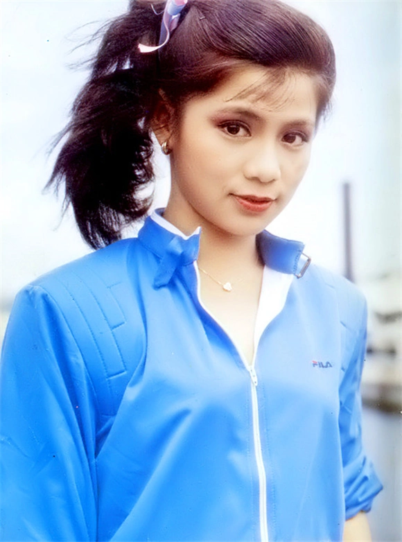 翁美玲年轻时的绝美照片